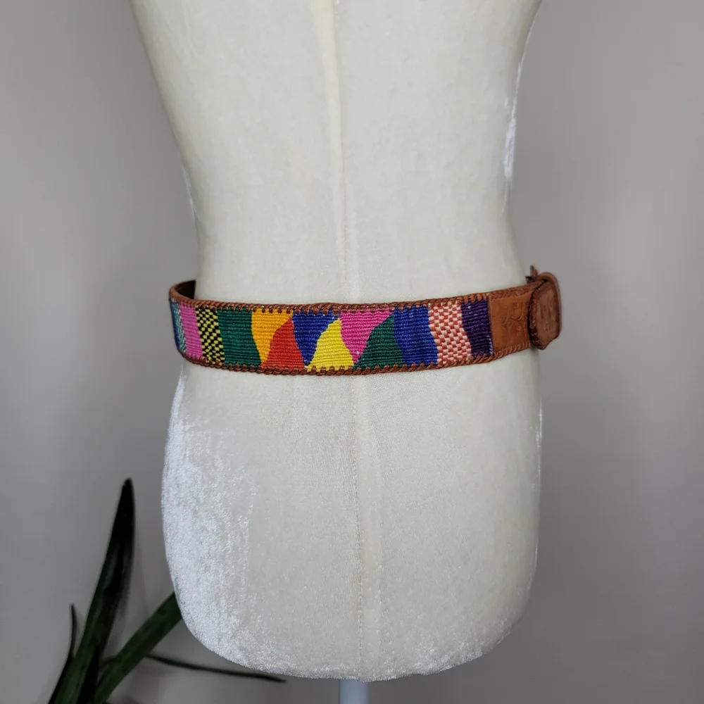 VTG 80s Guatemalan Tooled Leather Belt